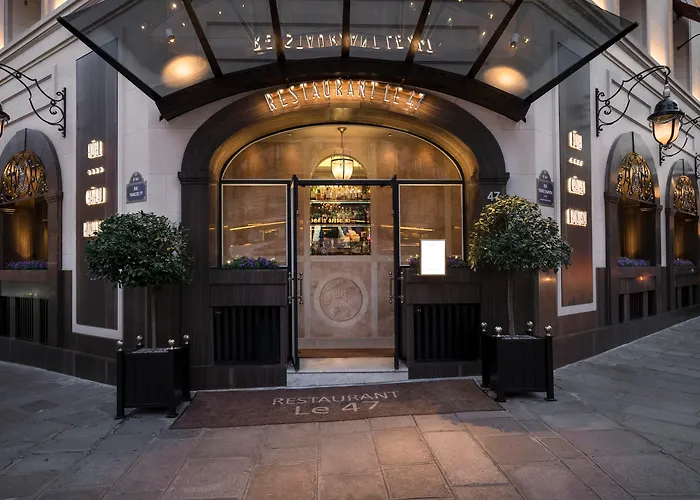 Chateau FrontenacHotel Parijs